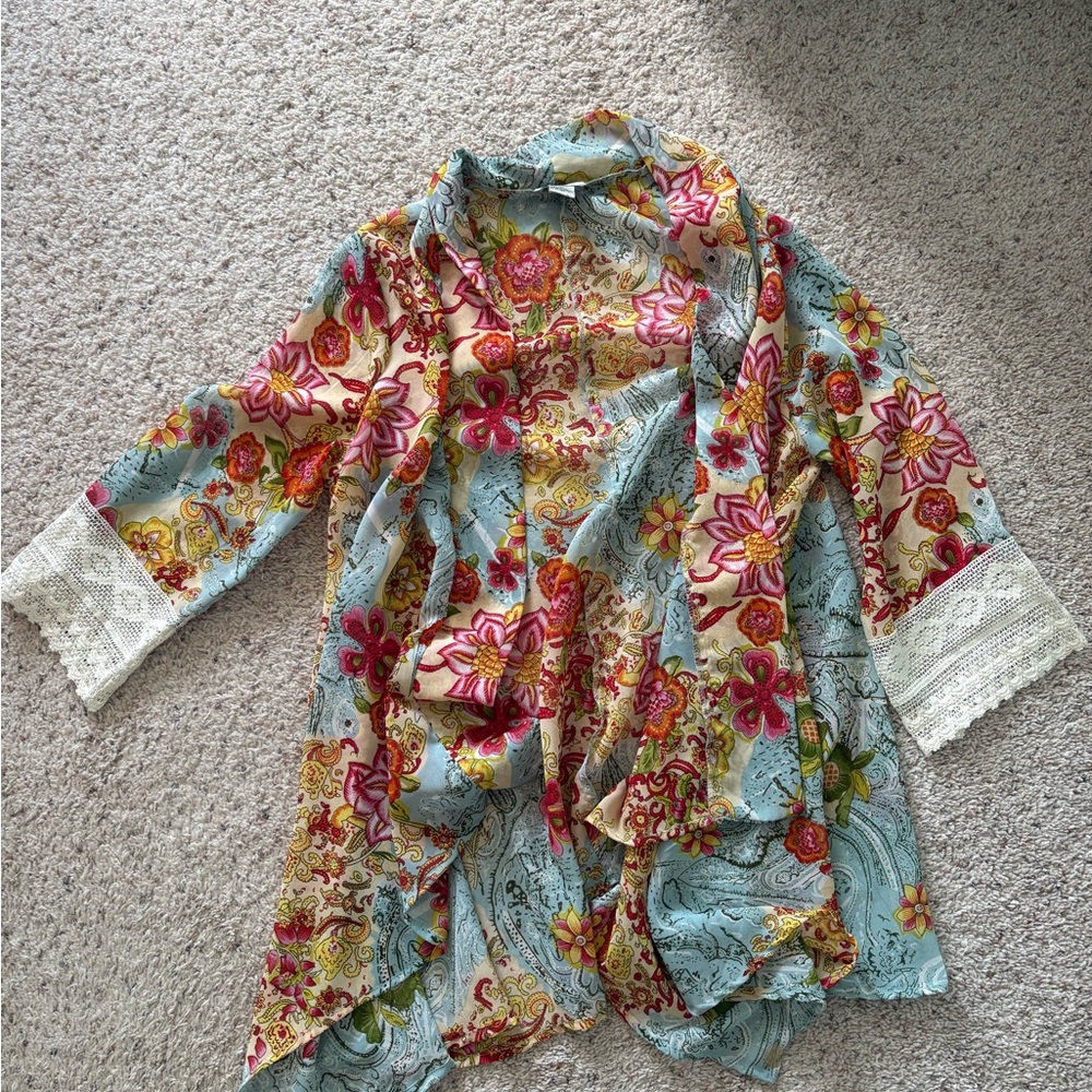 Floral Lace Trim Women's Top
